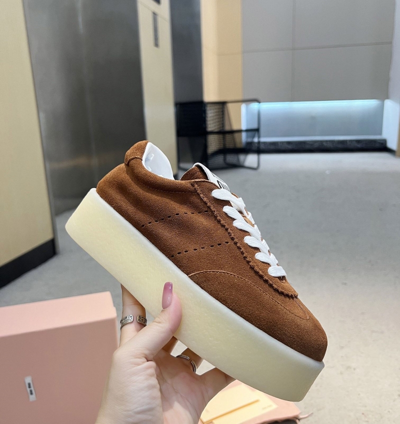 Miu Miu Casual Shoes